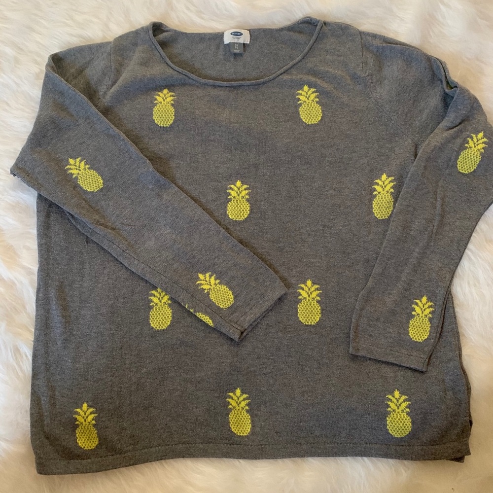 Pineapple sweater